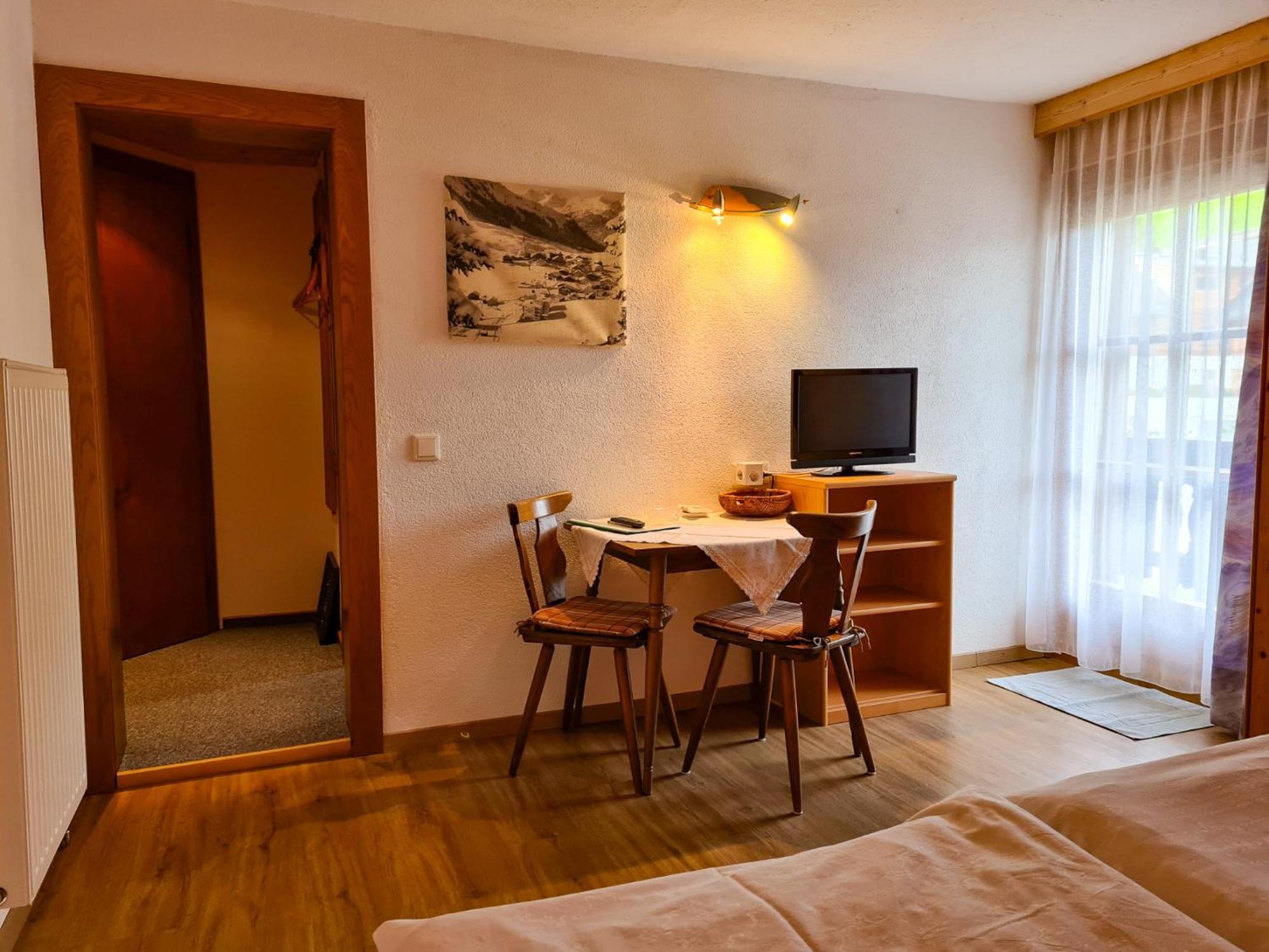 Haus Daheim Bed & Breakfast Berwang Luaran gambar